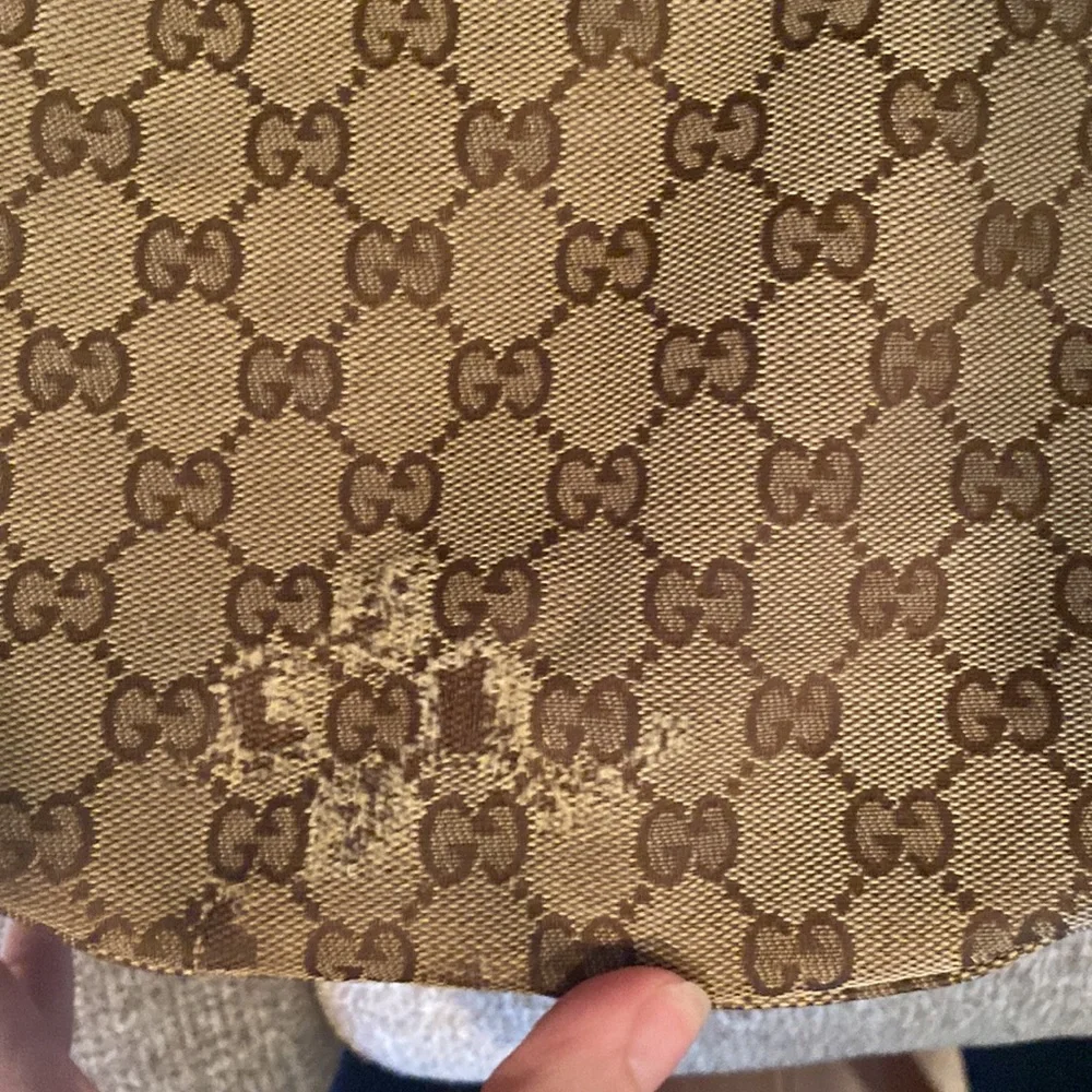 Gucci Handbag - Picture 4 of 10